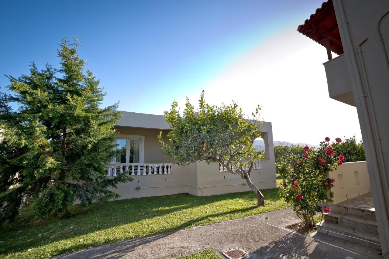 Caposaldo Apartments Ακράτα Εξωτερικό φωτογραφία