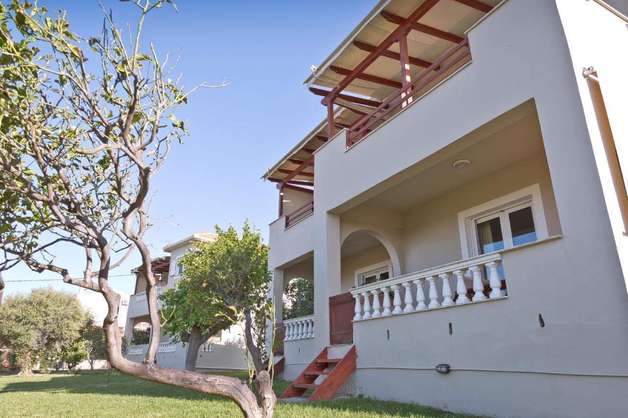 Caposaldo Apartments Ακράτα Εξωτερικό φωτογραφία